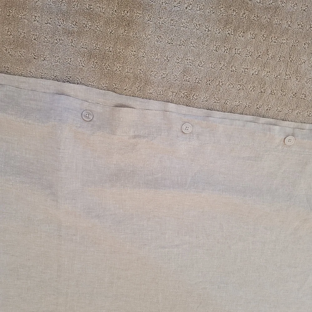 Restoration Hardware King Size 100% Vintage Washed Belgium Linen Duvet Cover.